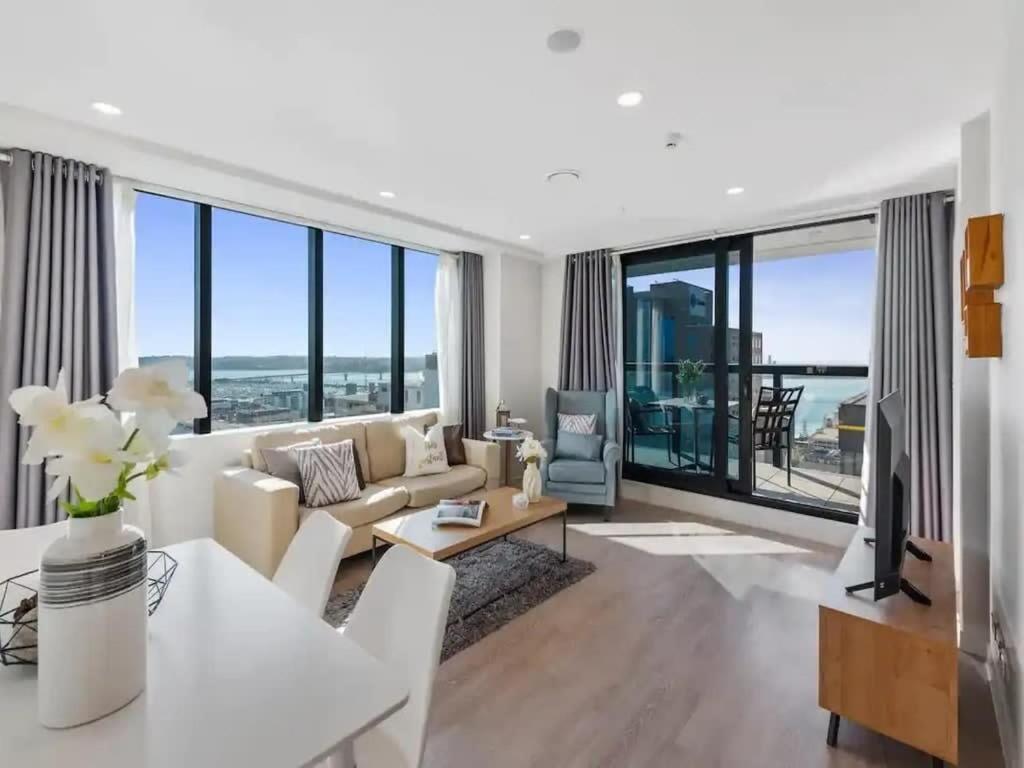 Just Opposite To Sky Tower , 2 Bed 2 Bath In Cbd Apartment Auckland Exterior foto